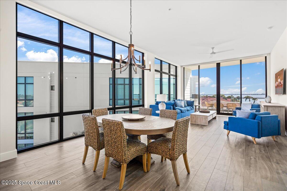 225 Strand Drive, 401