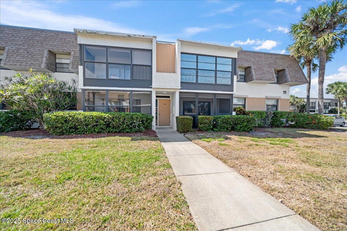 2700 N Hwy A1A, 11-104