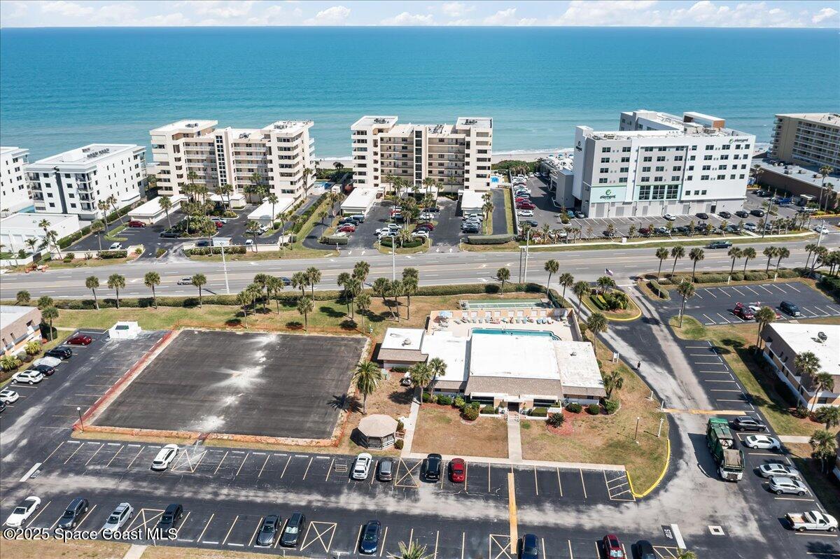 2700 N Hwy A1A, 11-104