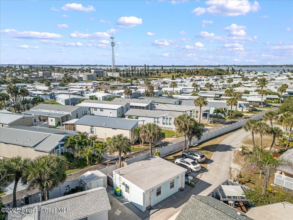 2700 Highway A1a, 8