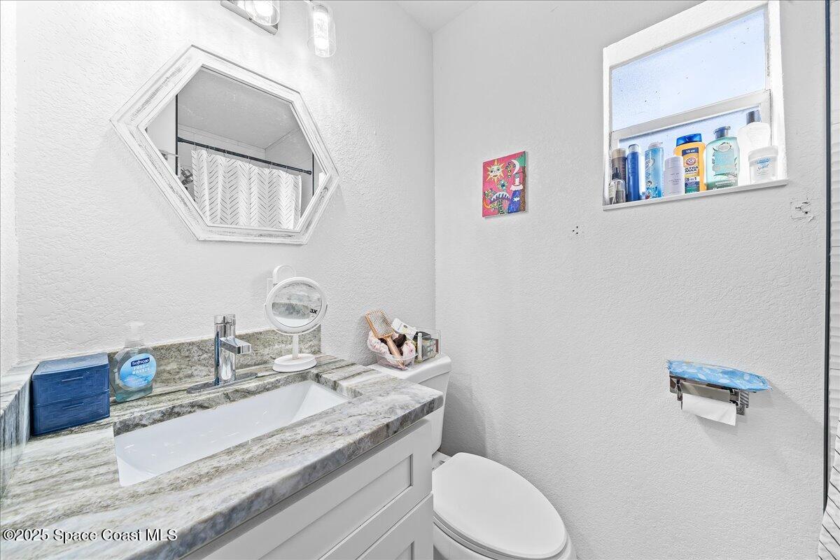 2700 Highway A1a, 8