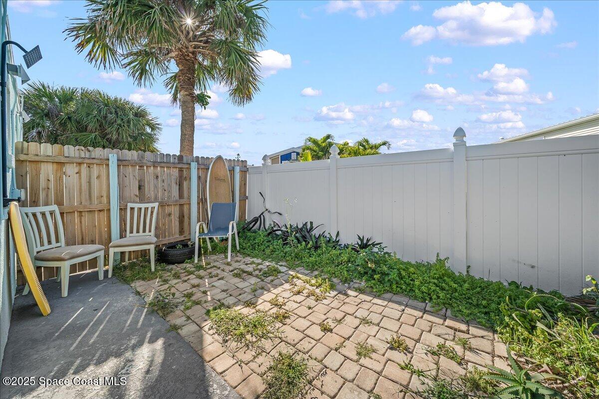 2700 Highway A1a, 8