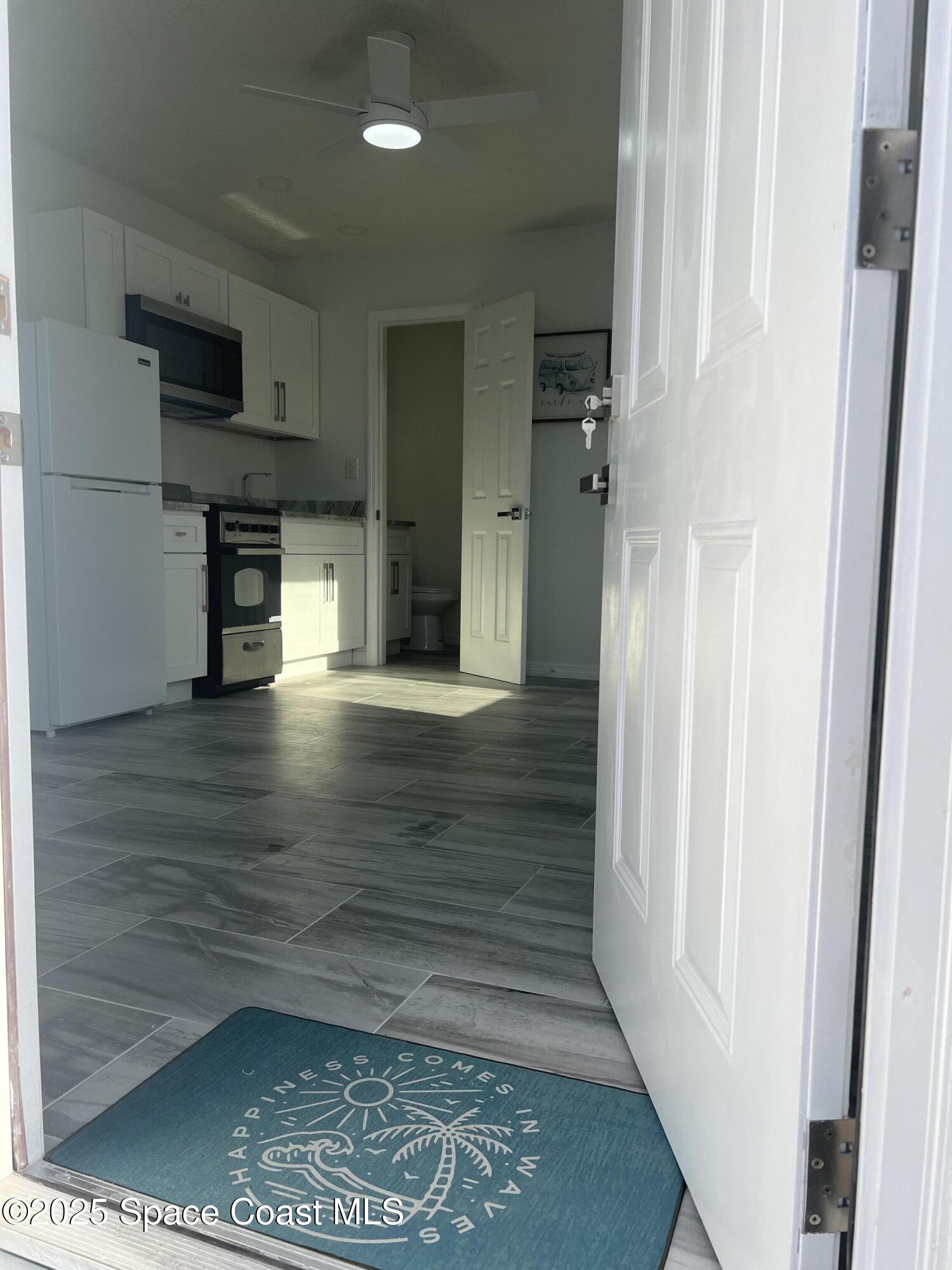 2700 Highway A1a, 8