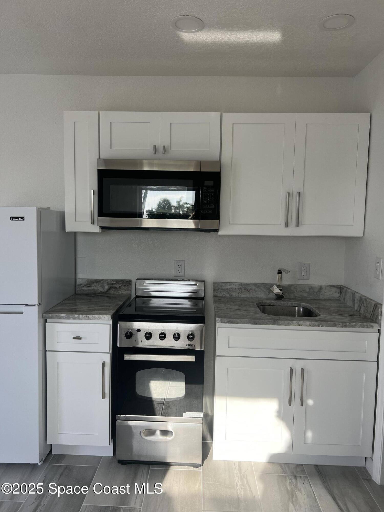 2700 Highway A1a, 8