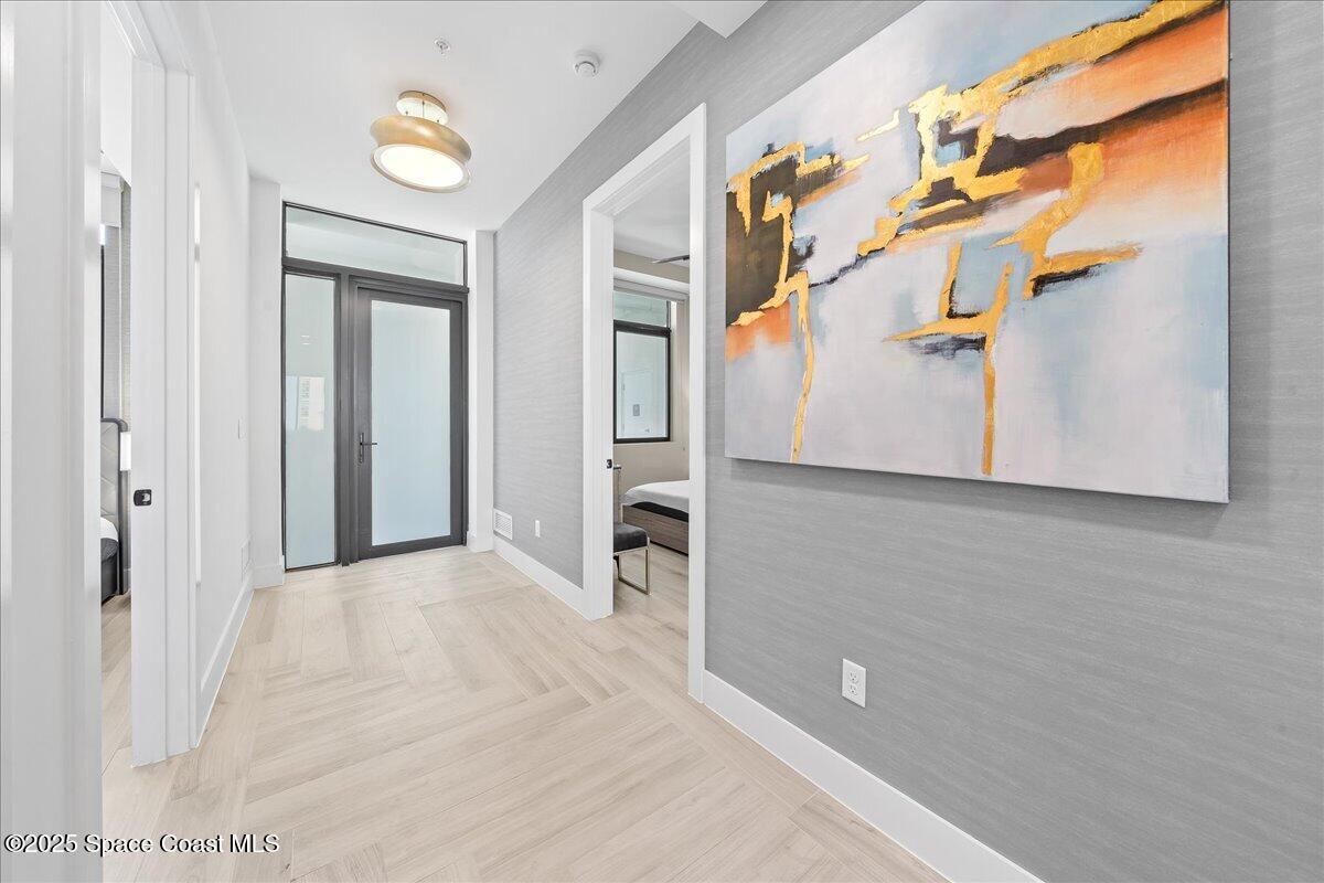 3031 Hafen Lane, 305