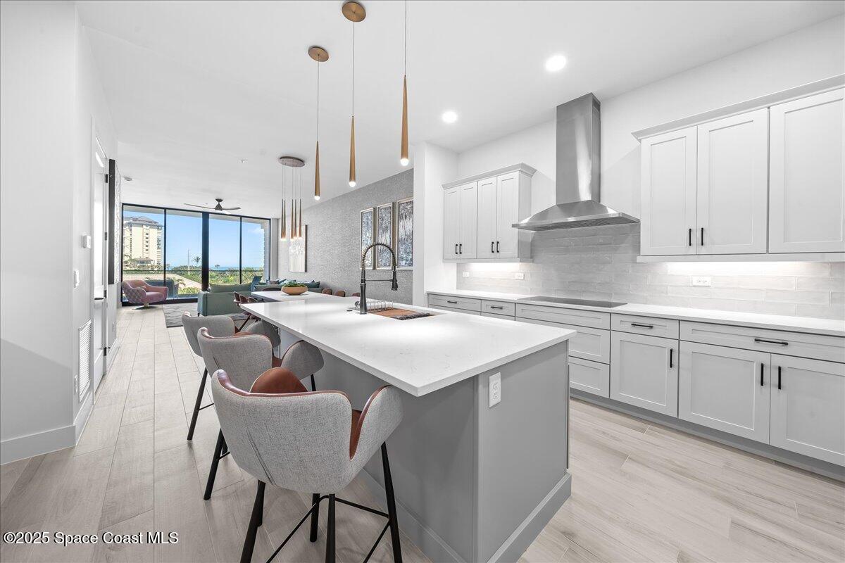 3031 Hafen Lane, 305