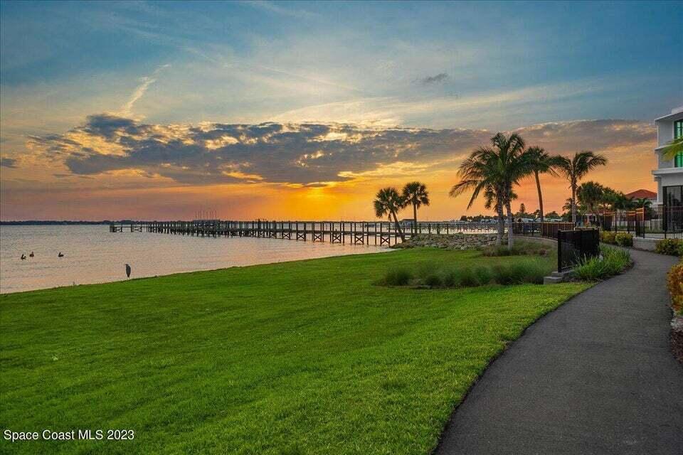 3031 Hafen Lane, 305