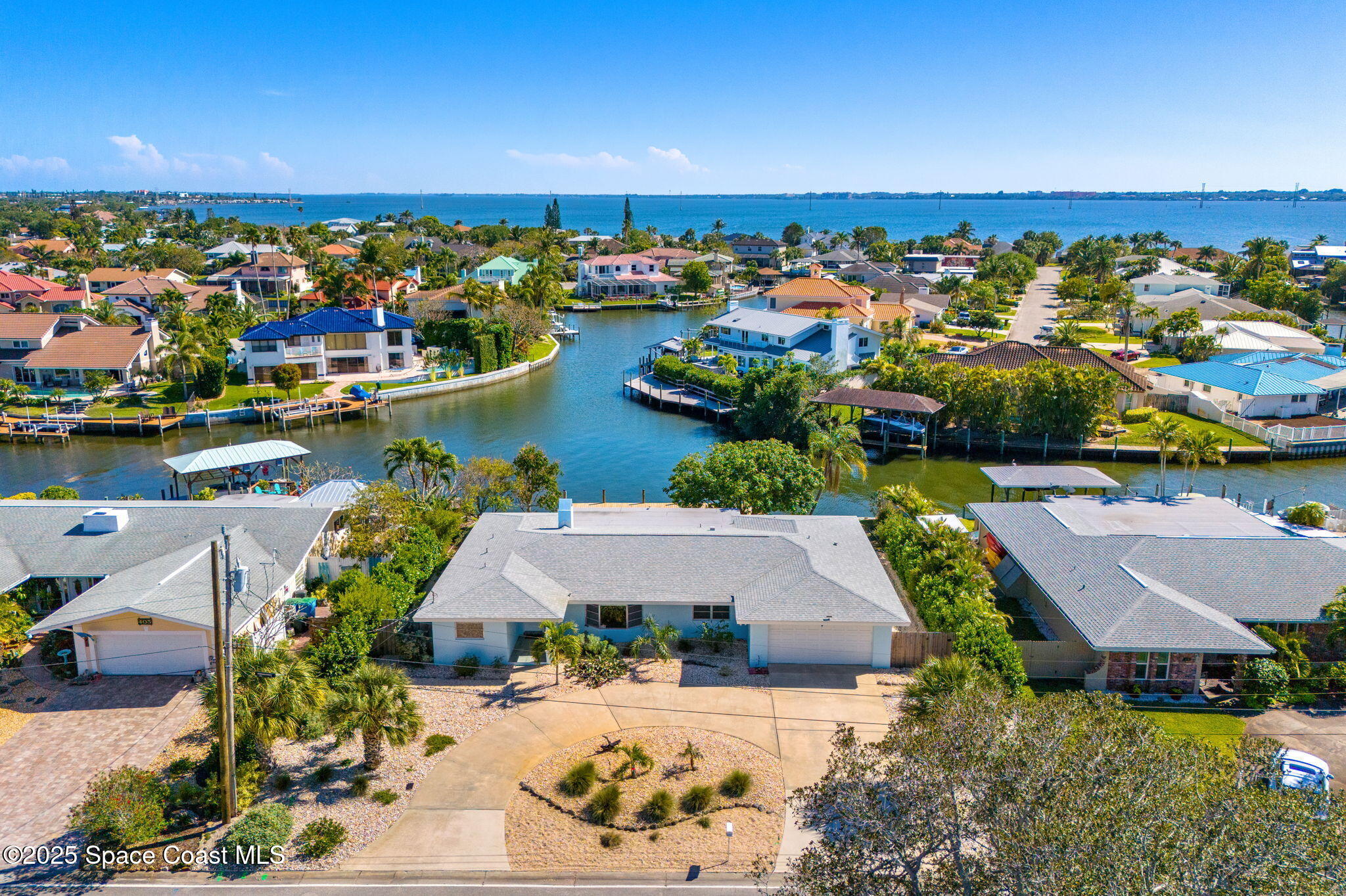 407 Driftwood Avenue