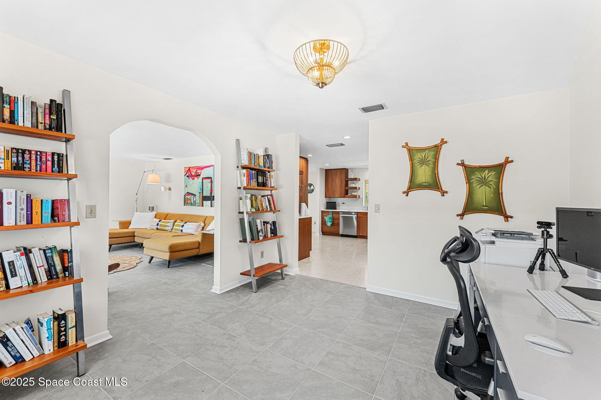 407 Driftwood Avenue