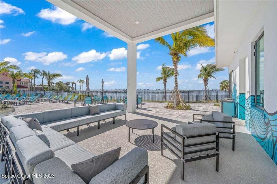 3031 Hafen Lane, 302