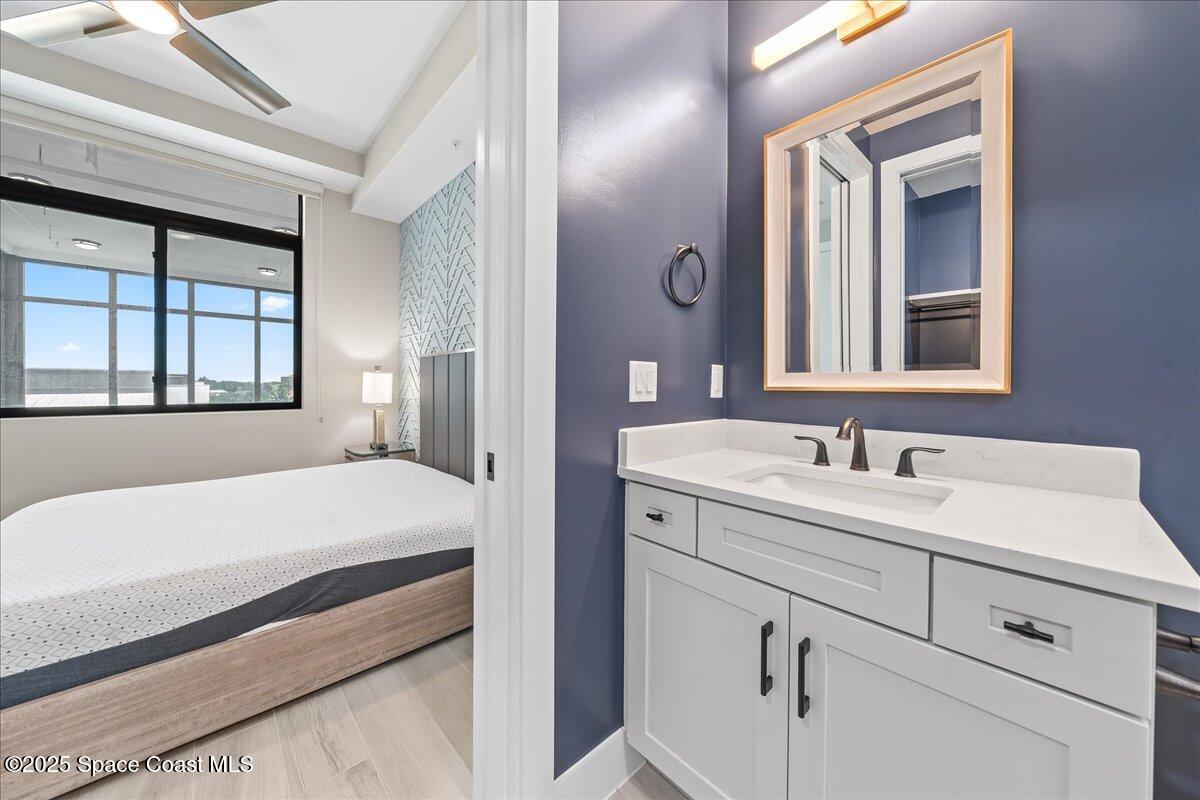 3031 Hafen Lane, 302