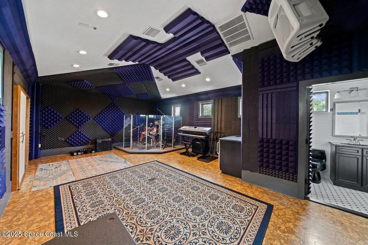 119 Signature Drive