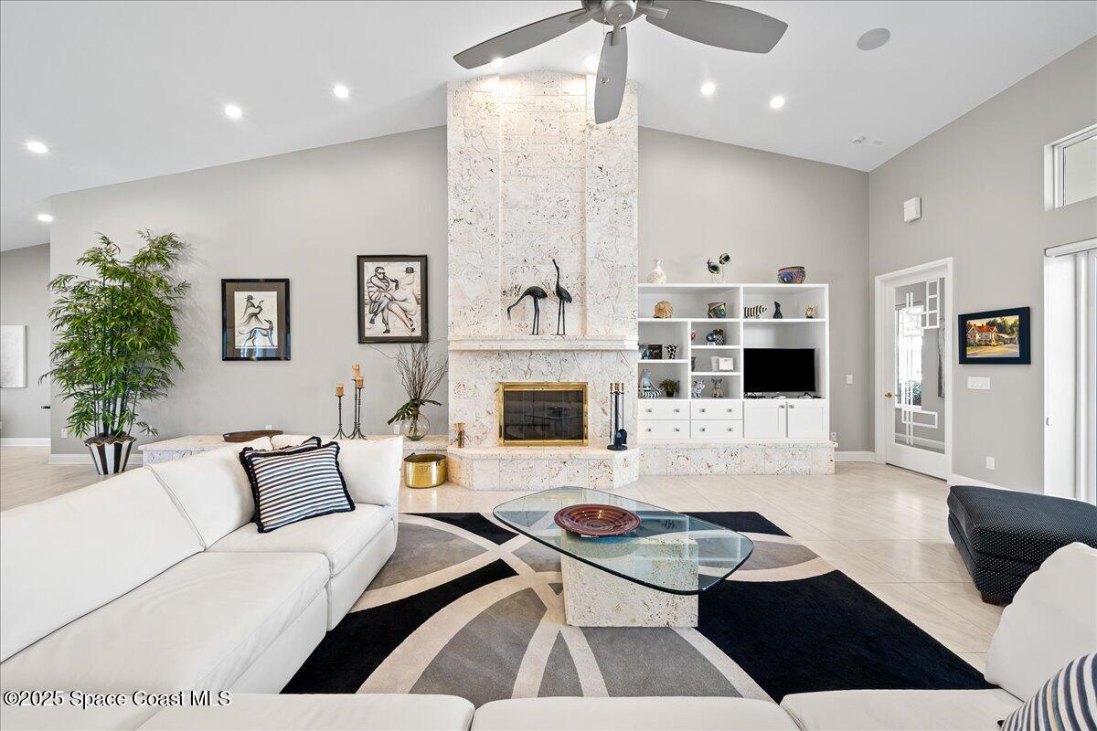 110 W Bay Drive