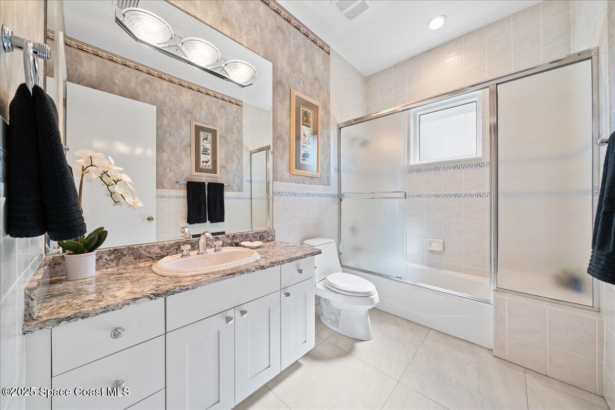 110 W Bay Drive