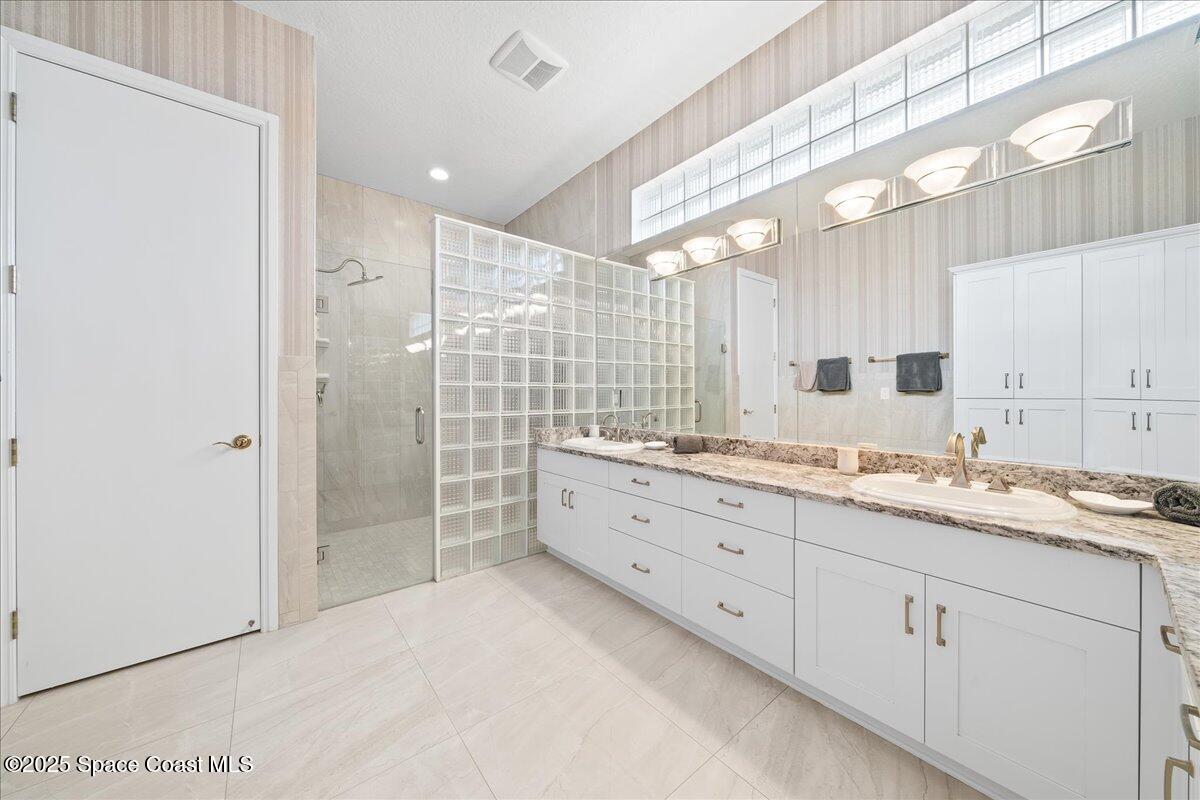 110 W Bay Drive
