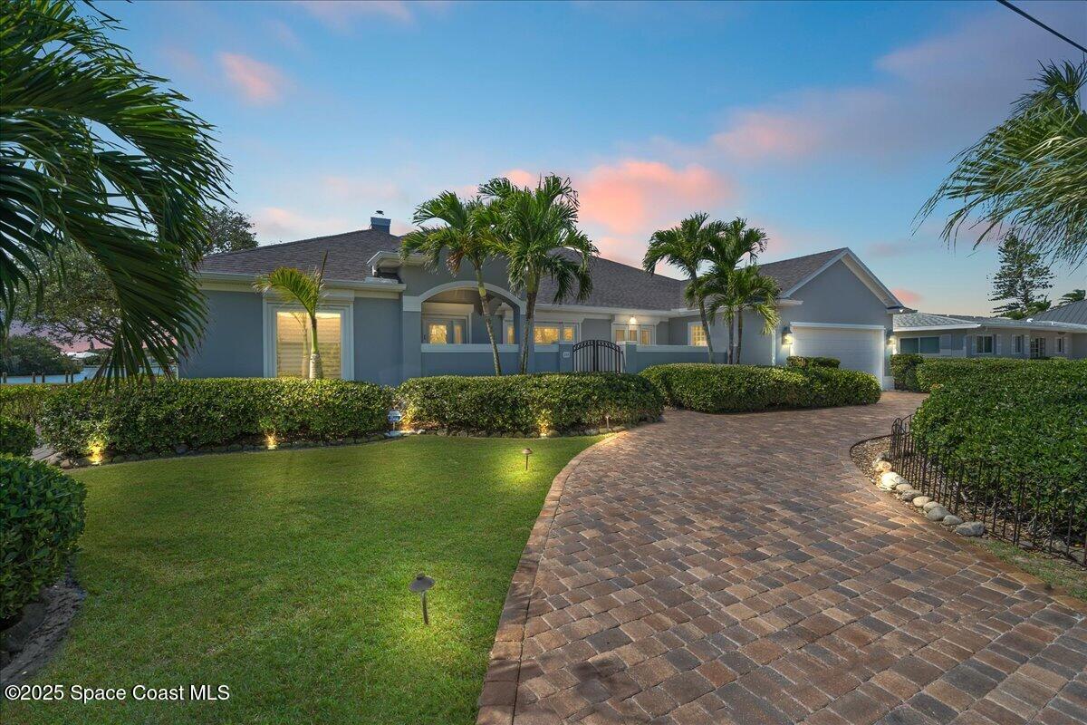 110 W Bay Drive