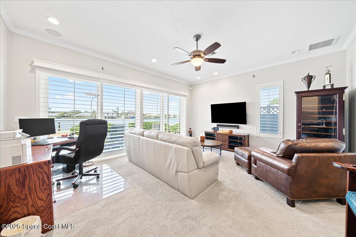 110 W Bay Drive