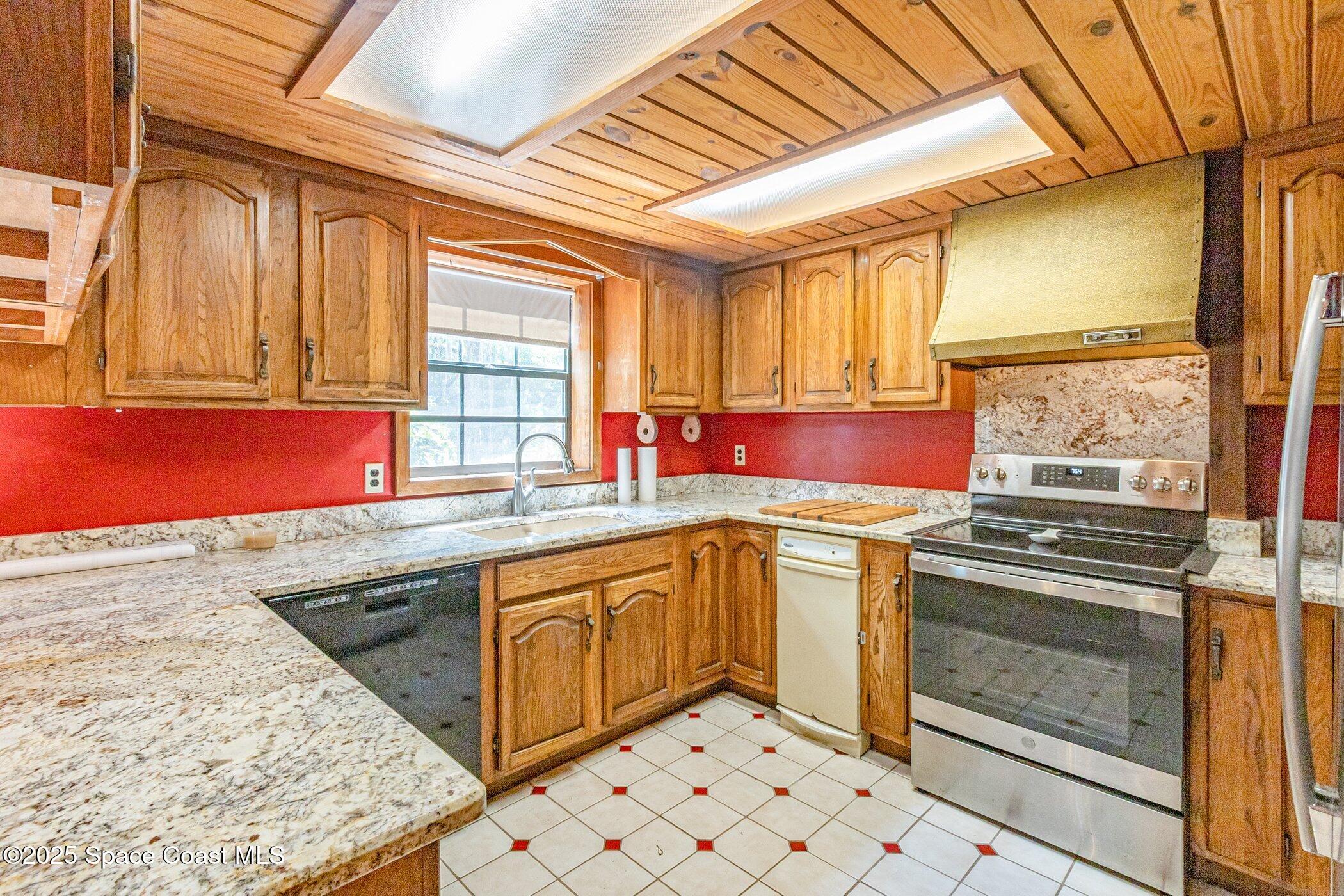 630 Chase Hammock Road
