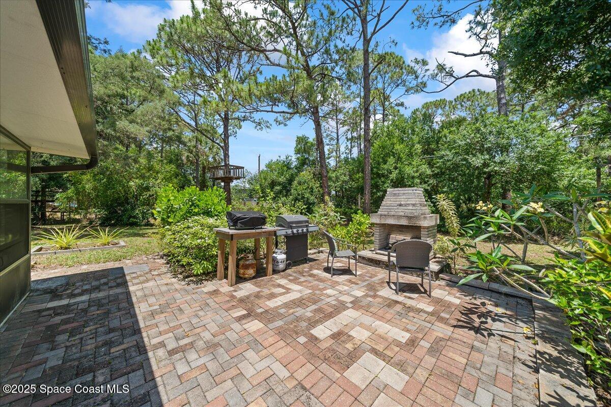 1065 Benedictine Street NW