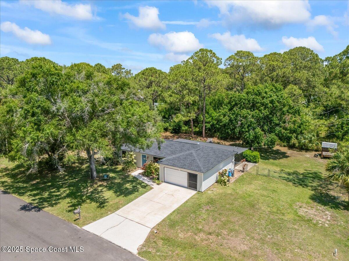 1065 Benedictine Street NW