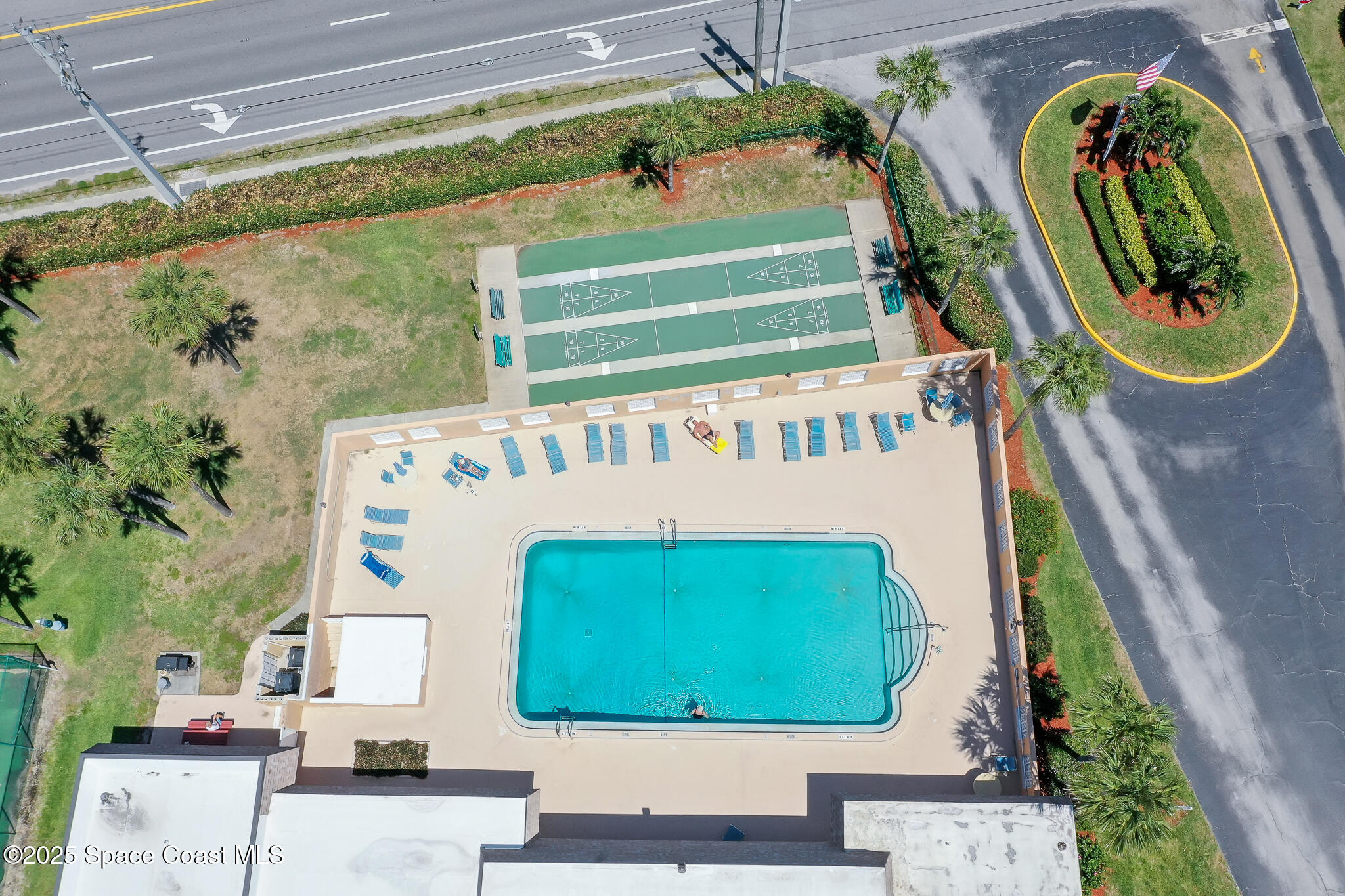 2700 N Highway A1a, 4-104