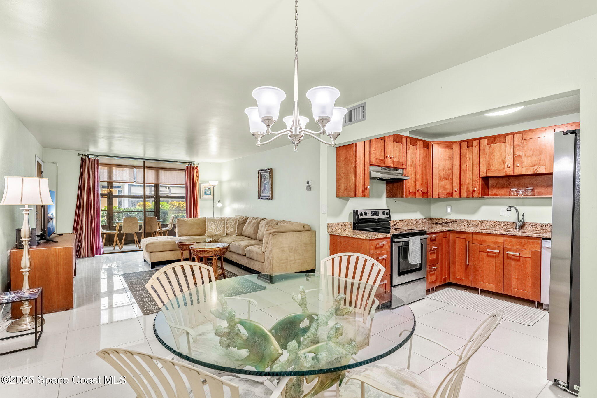 2700 N Highway A1a, 4-104