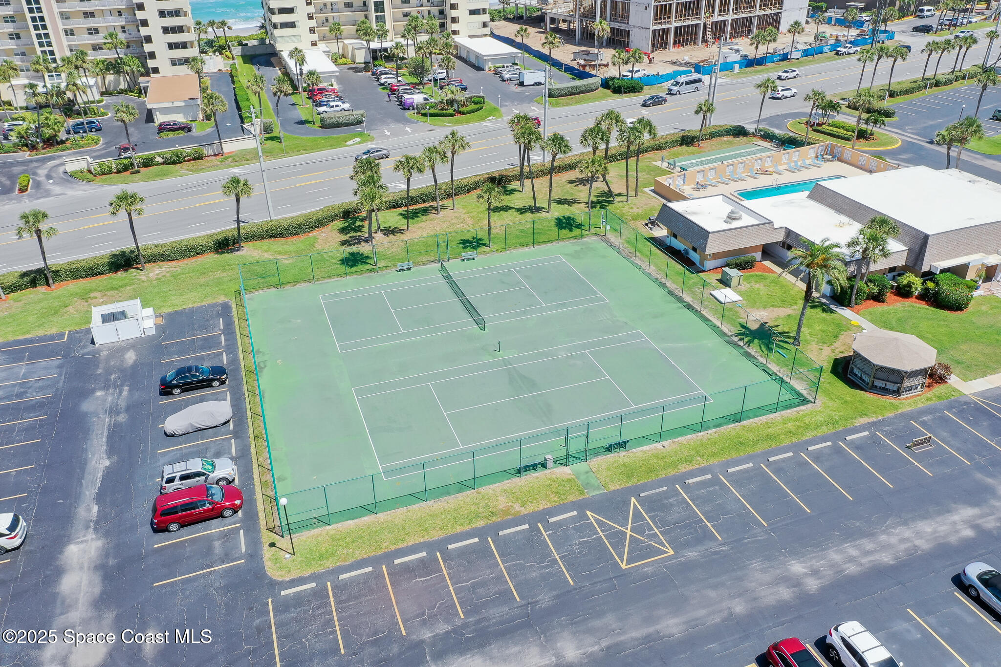 2700 N Highway A1a, 4-104