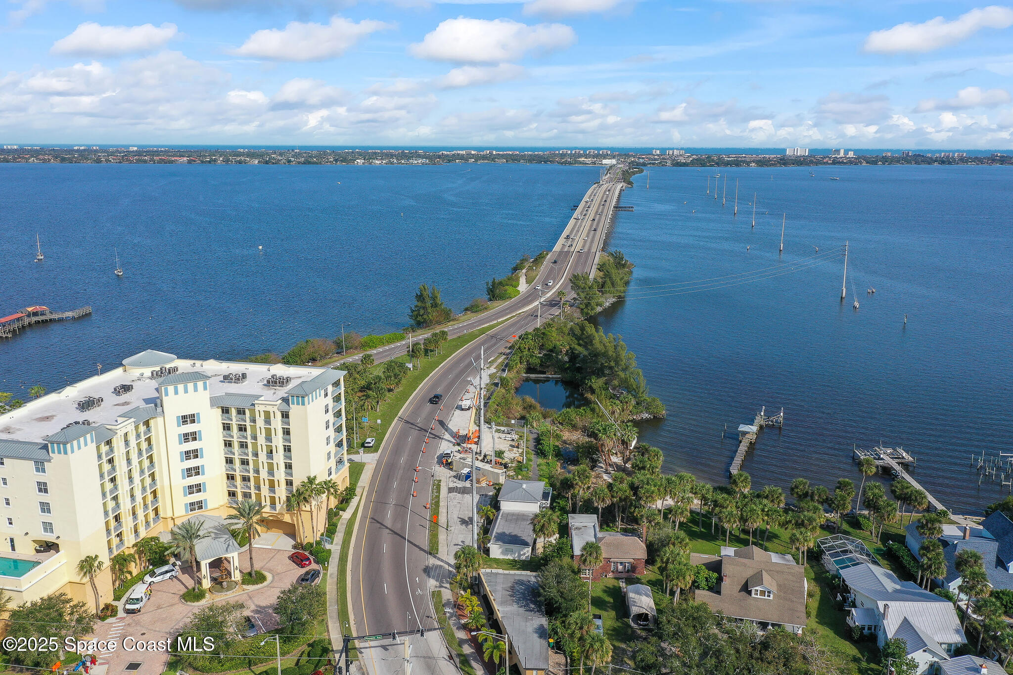 2700 N Highway A1a, 4-104