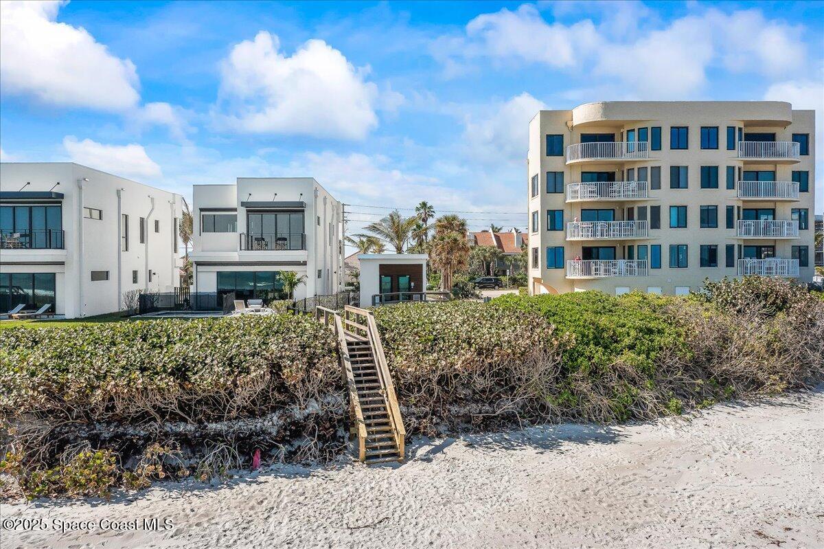 3031 Hafen Lane, 205