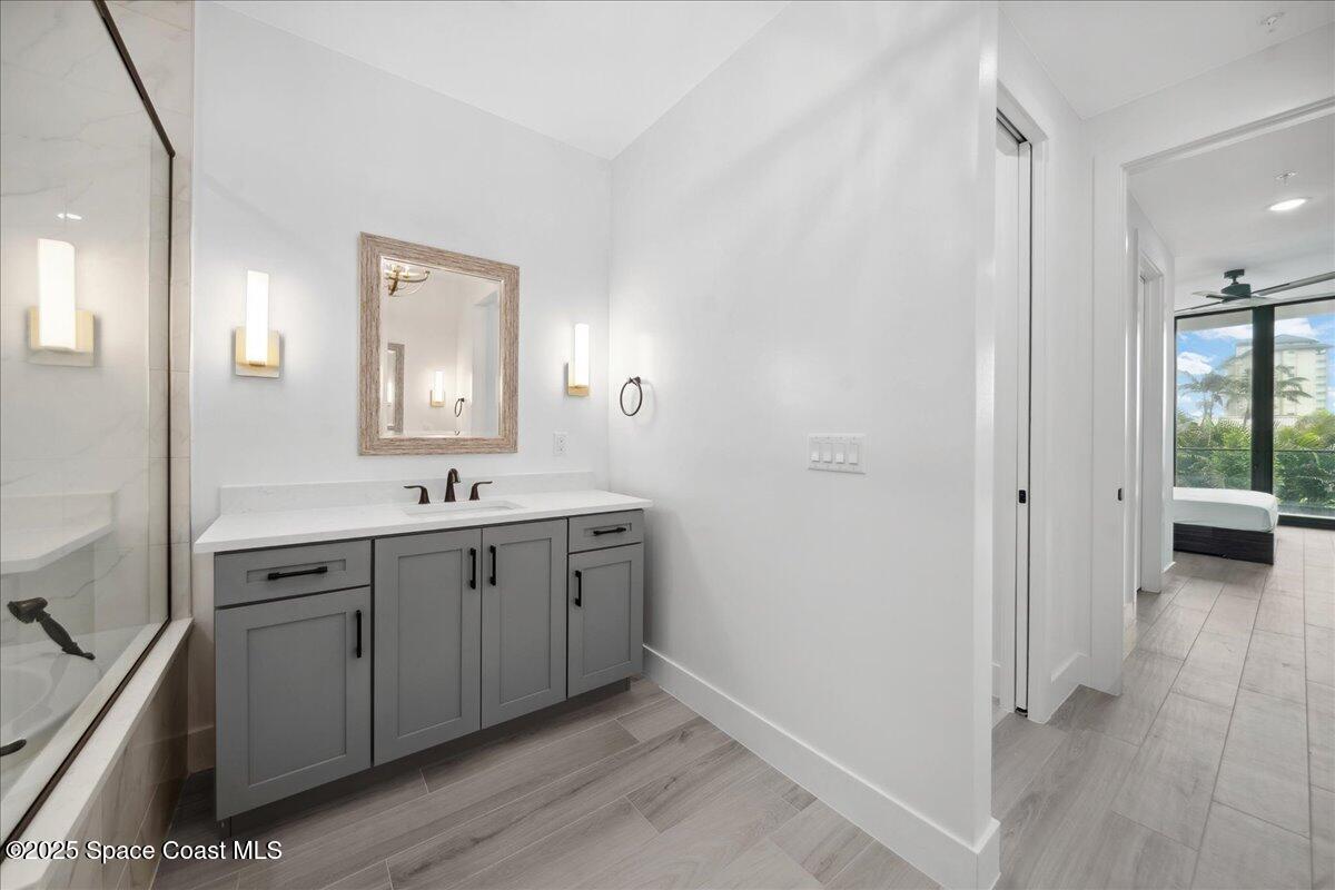 3031 Hafen Lane, 205