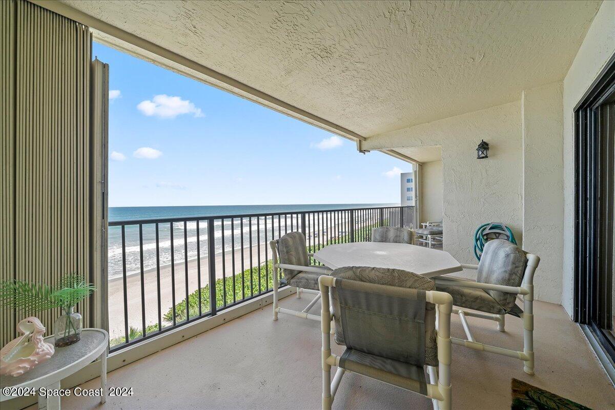 2725 N Hwy A1a, 403