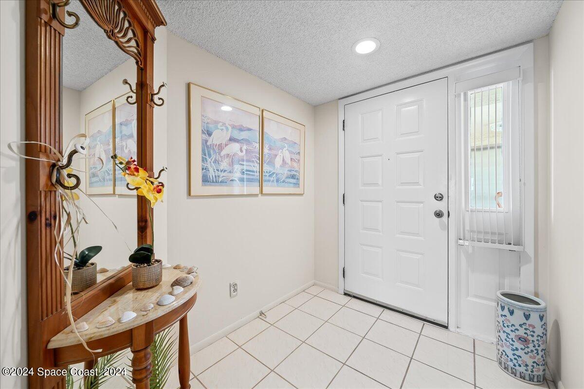 2725 N Hwy A1a, 403