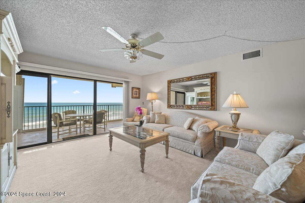 2725 N Hwy A1a, 403