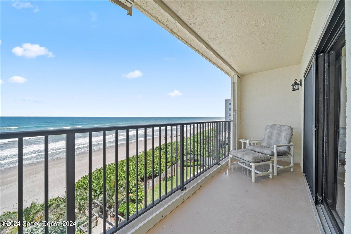 2725 N Hwy A1a, 403