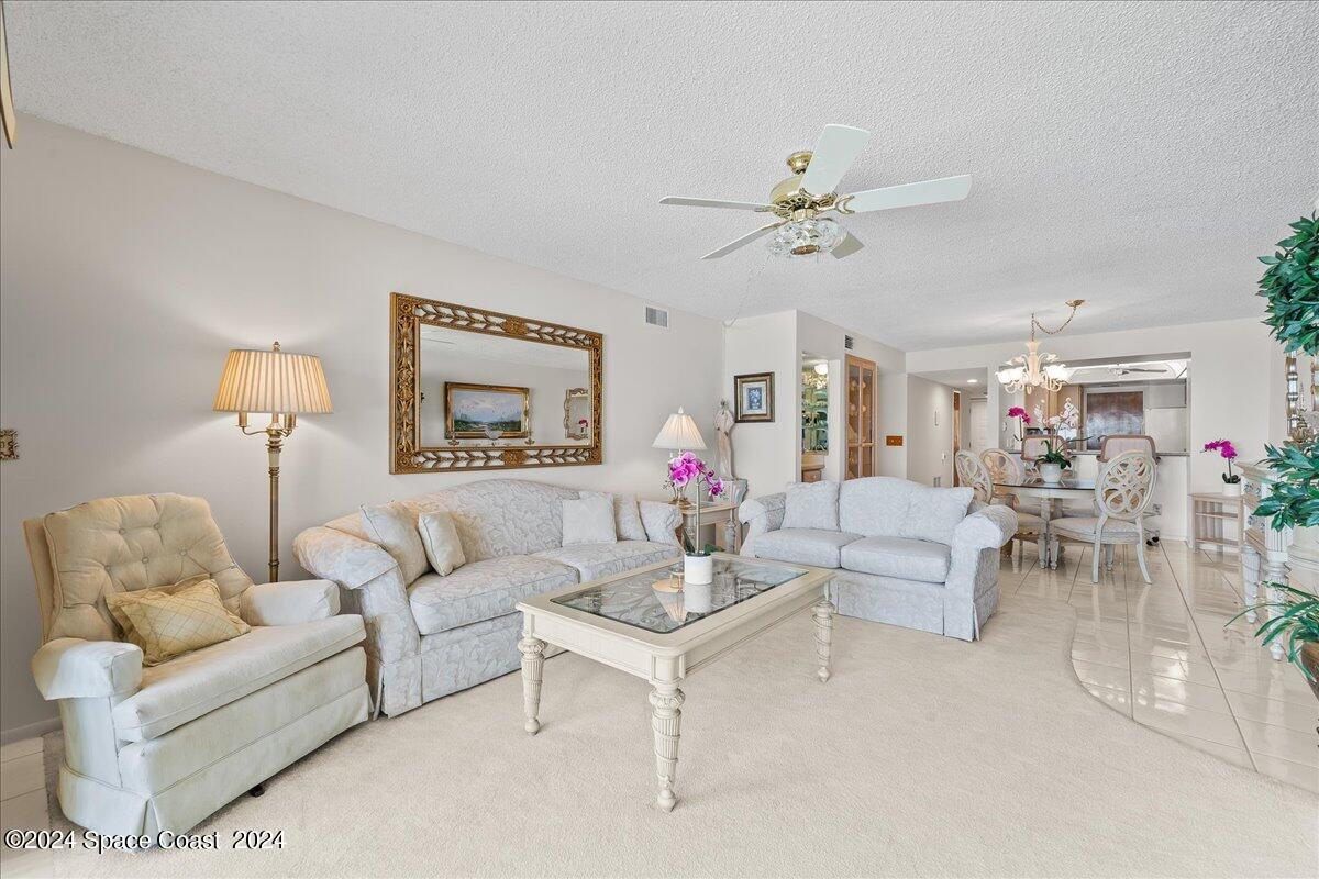2725 N Hwy A1a, 403