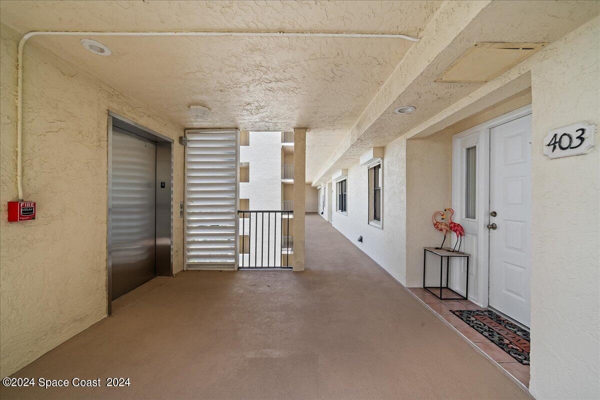 2725 N Hwy A1a, 403