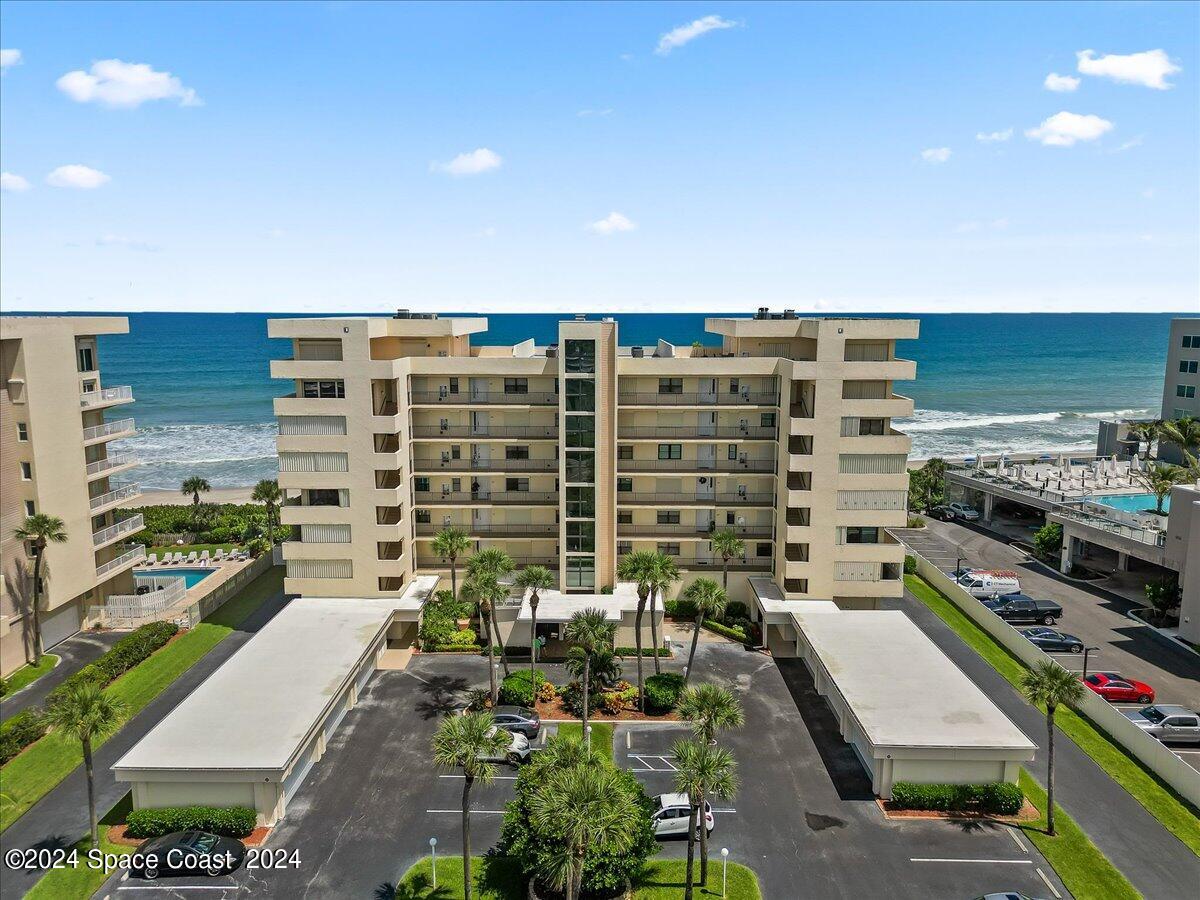 2725 N Hwy A1a, 403