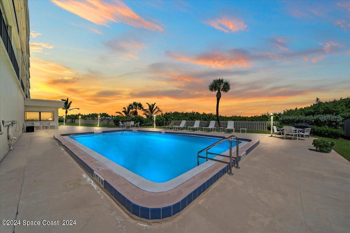 2725 N Hwy A1a, 403