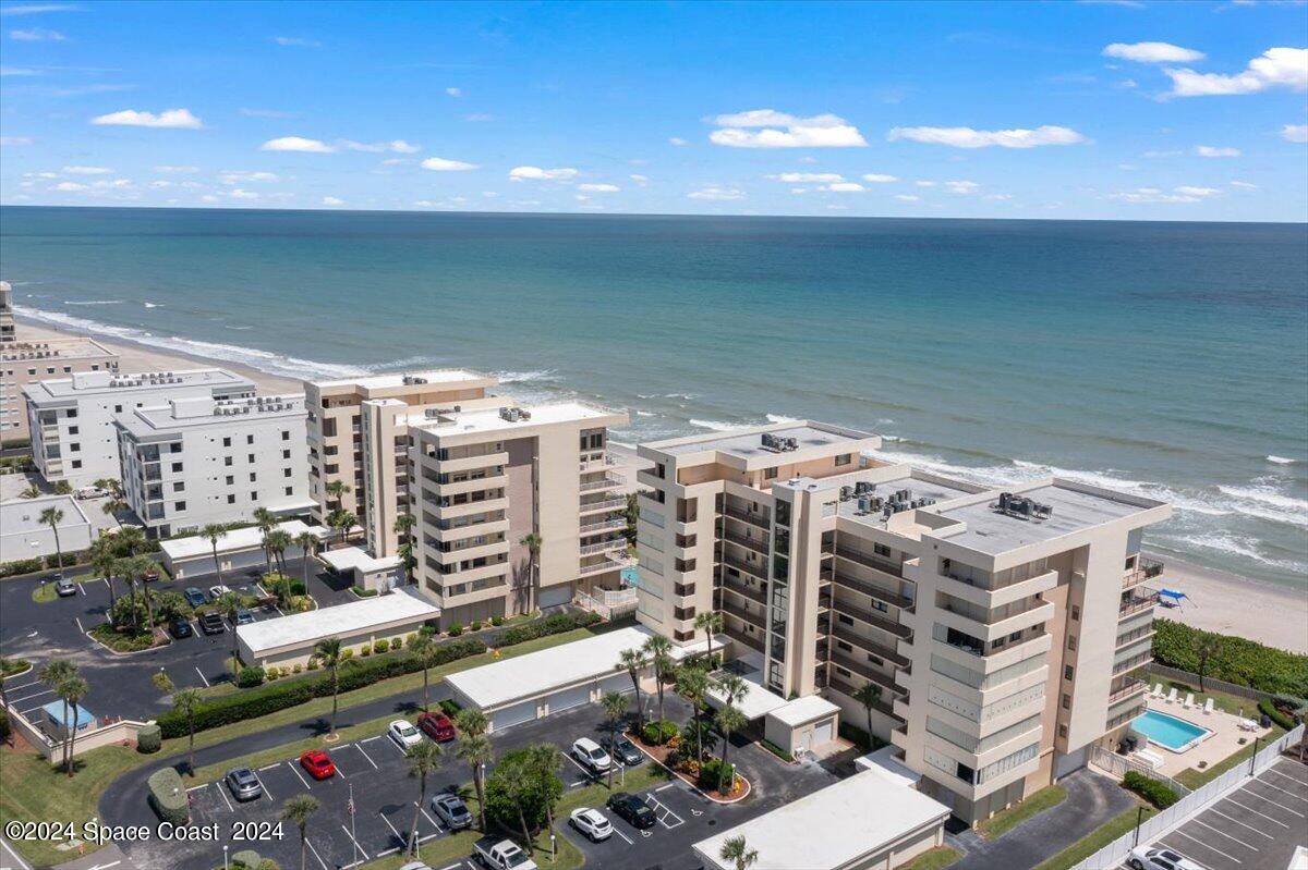 2725 N Highway A1a, 301