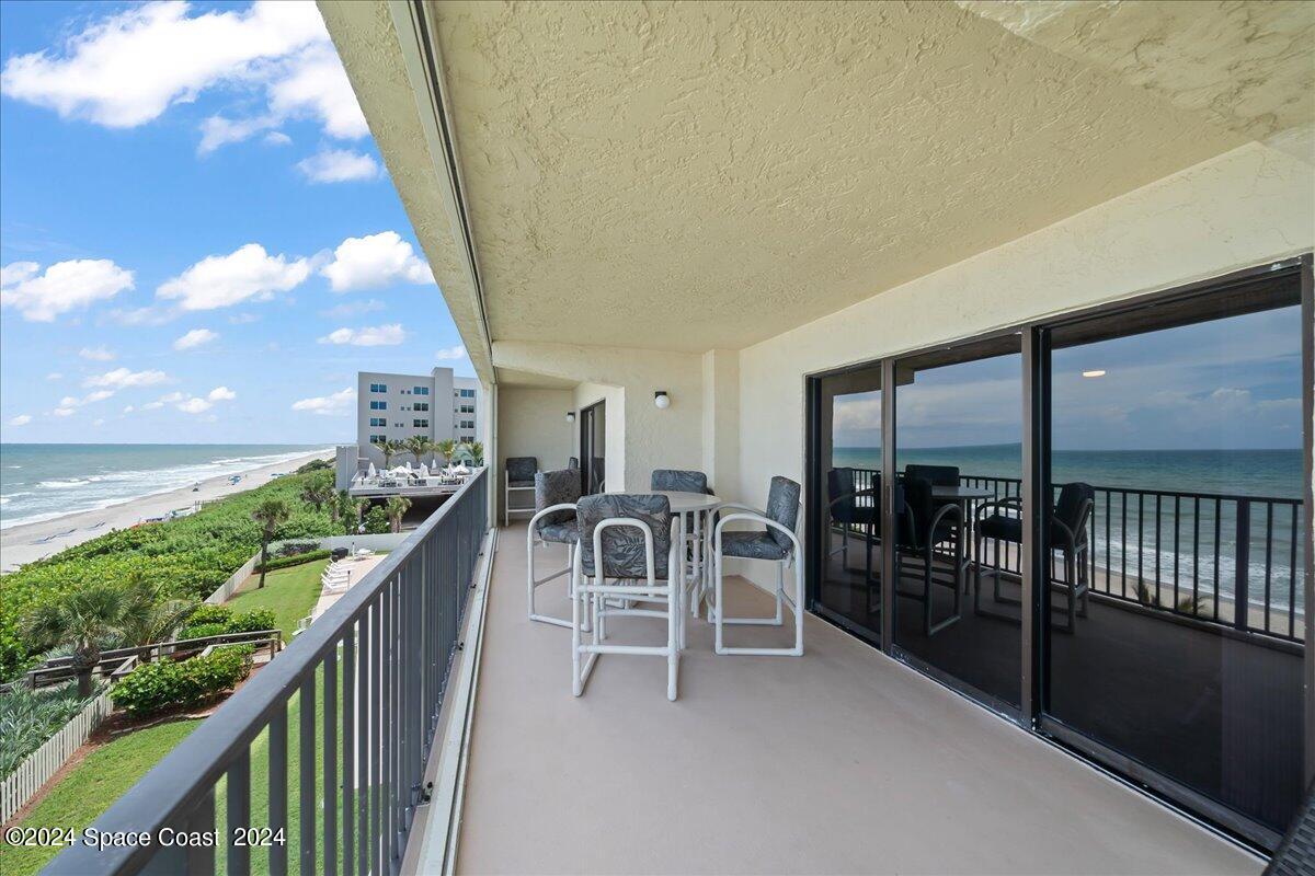 2725 N Highway A1a, 301