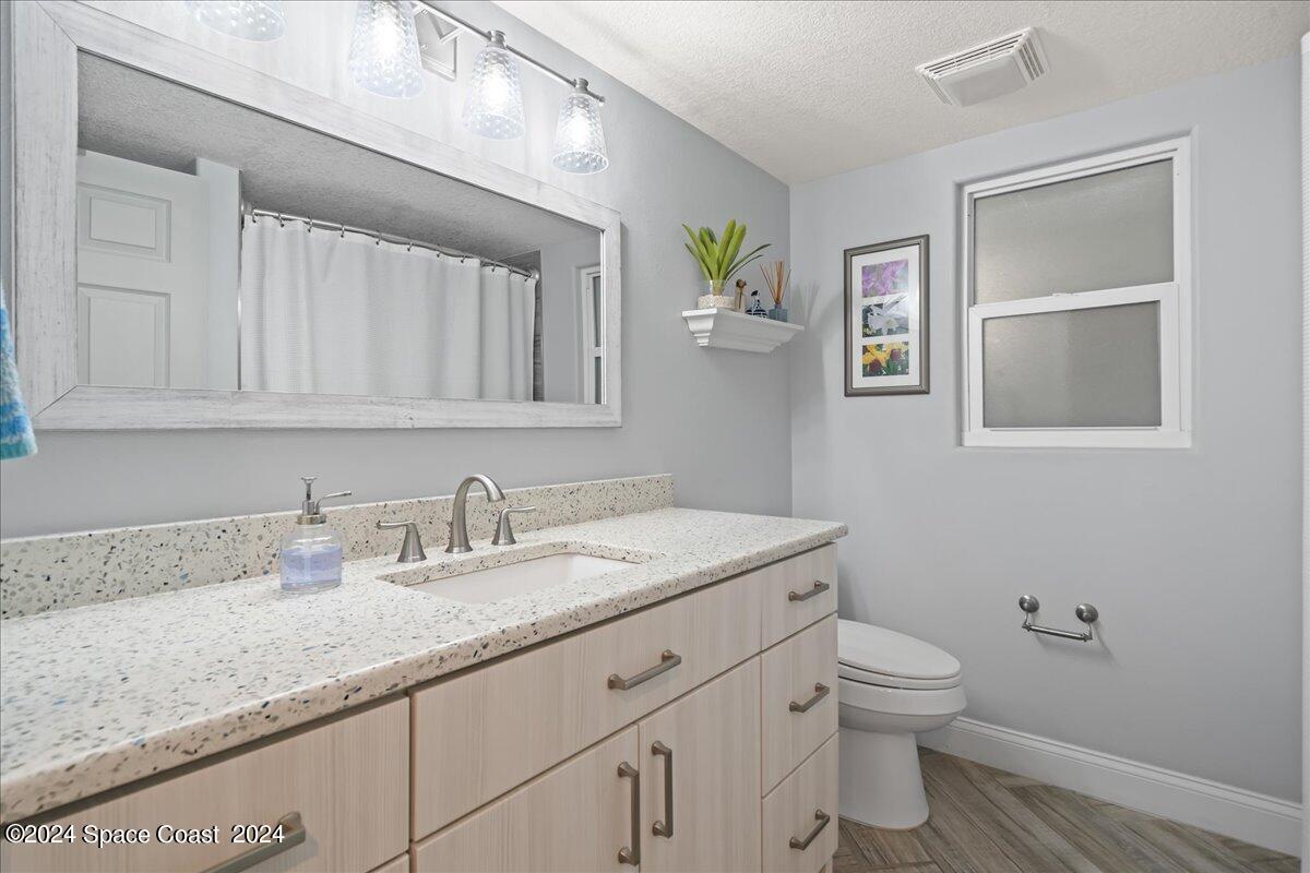 2725 N Highway A1a, 301