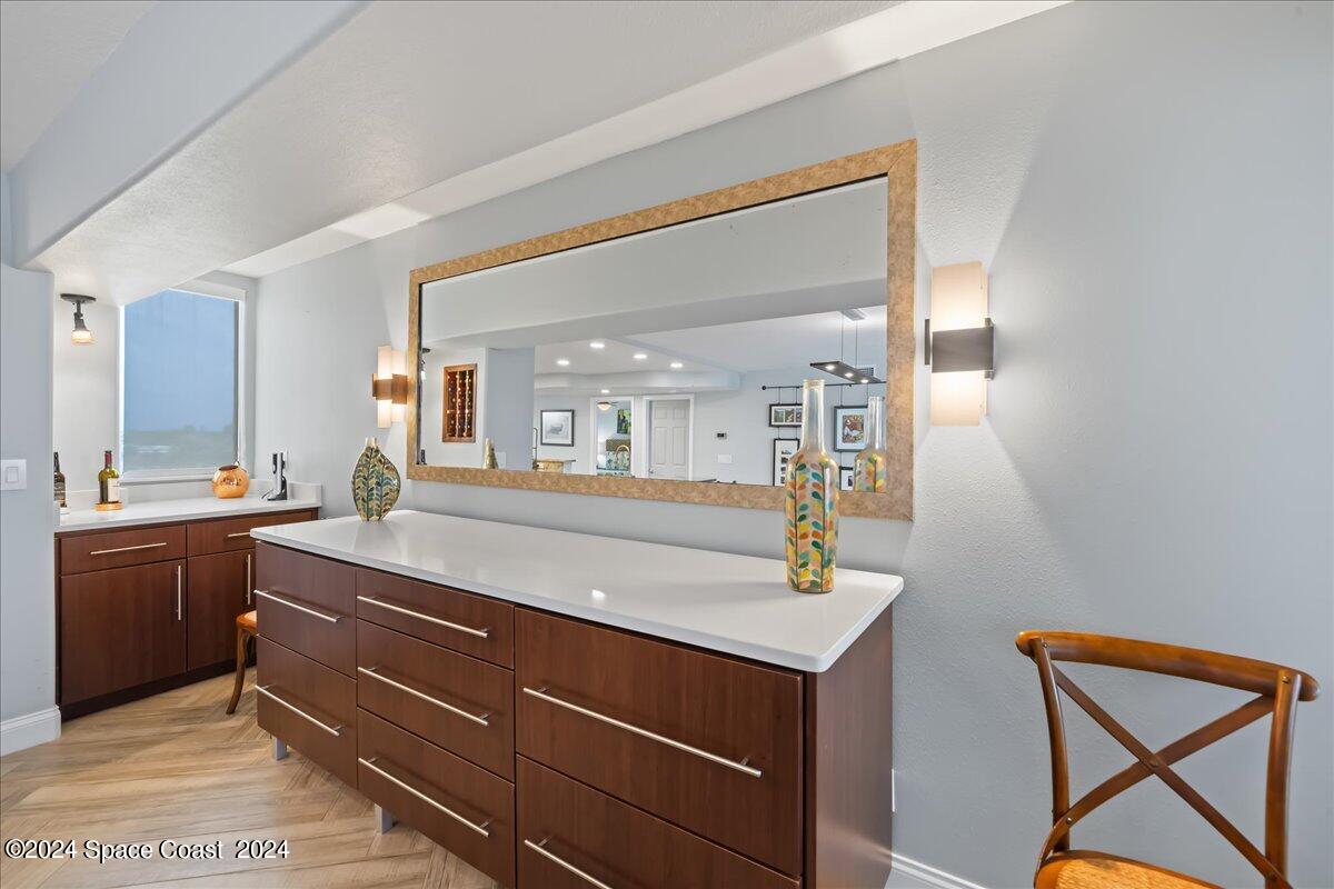 2725 N Highway A1a, 301