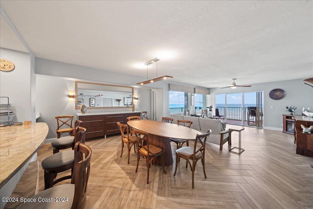 2725 N Highway A1a, 301