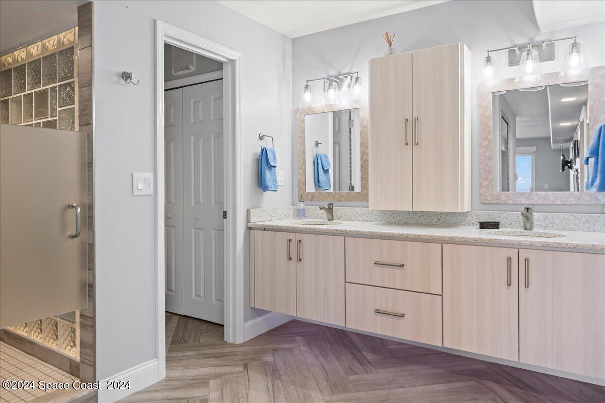 2725 N Highway A1a, 301