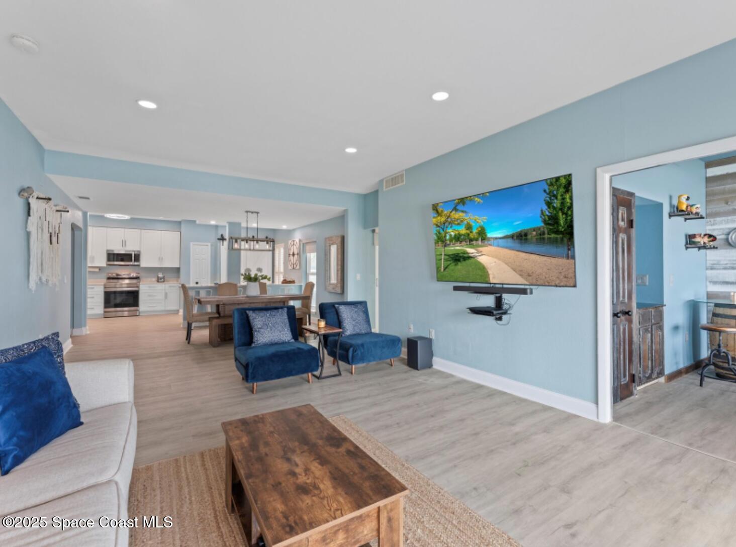 3037 S Highway A1a, 2c