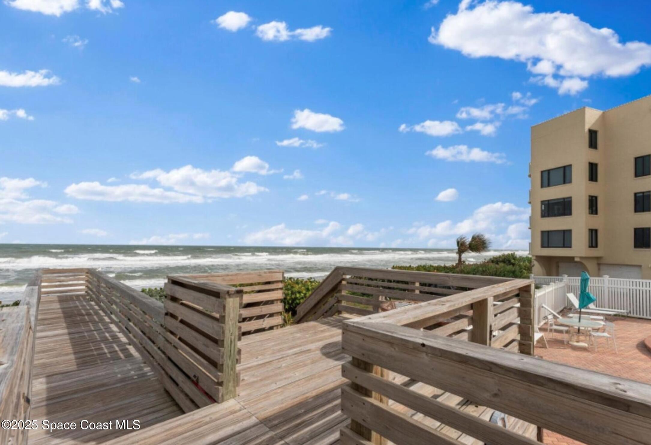 3037 S Highway A1a, 2c