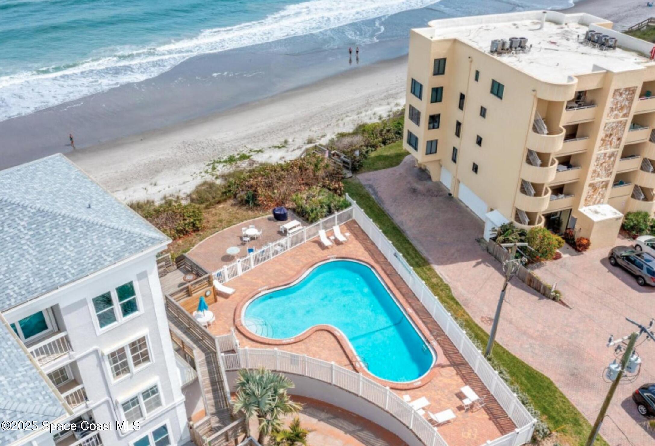 3037 S Highway A1a, 2c