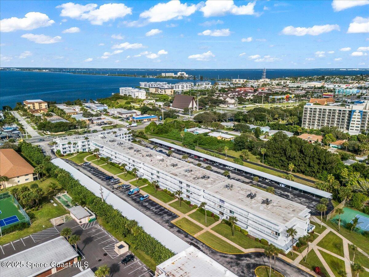 3190 N Atlantic Avenue, 319