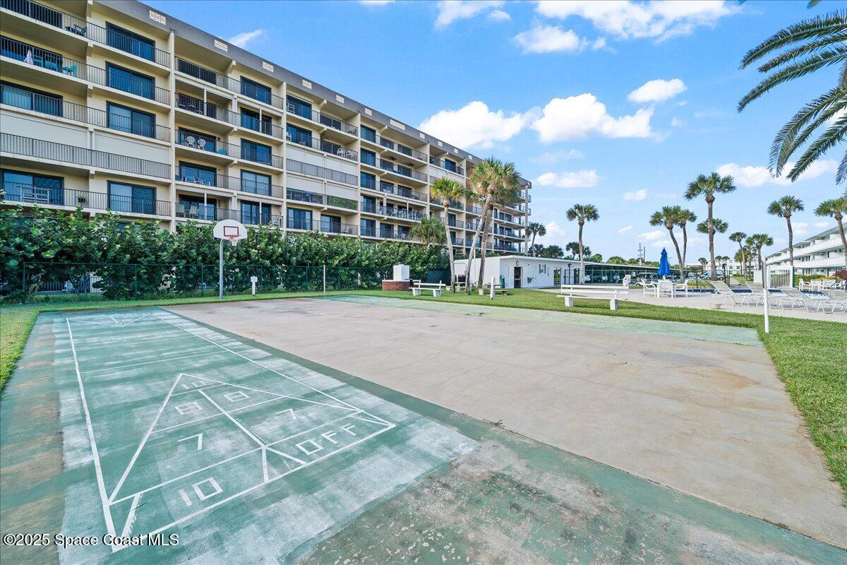 3190 N Atlantic Avenue, 319