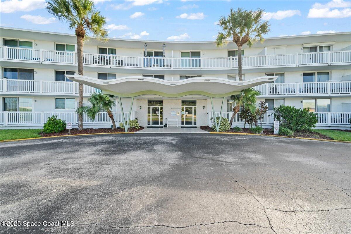 3190 N Atlantic Avenue, 319